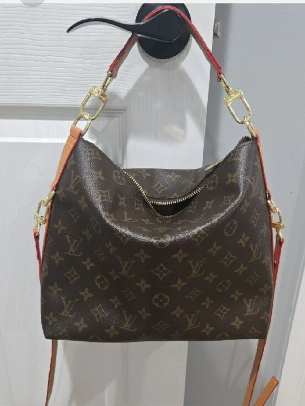 Luxury-Inspired Brown Monogram Hobo Bag - Picture 2 of 7